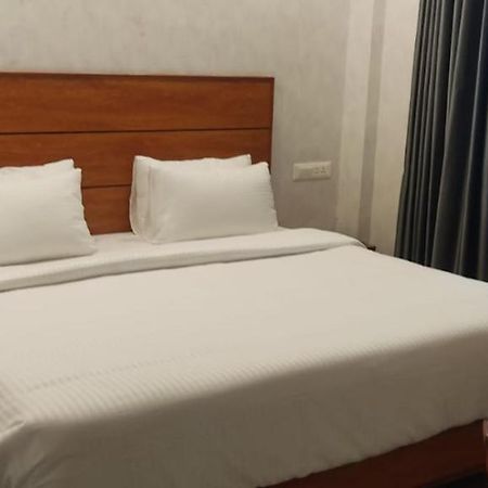 Cr Rivera Hotel Madurai Exterior photo