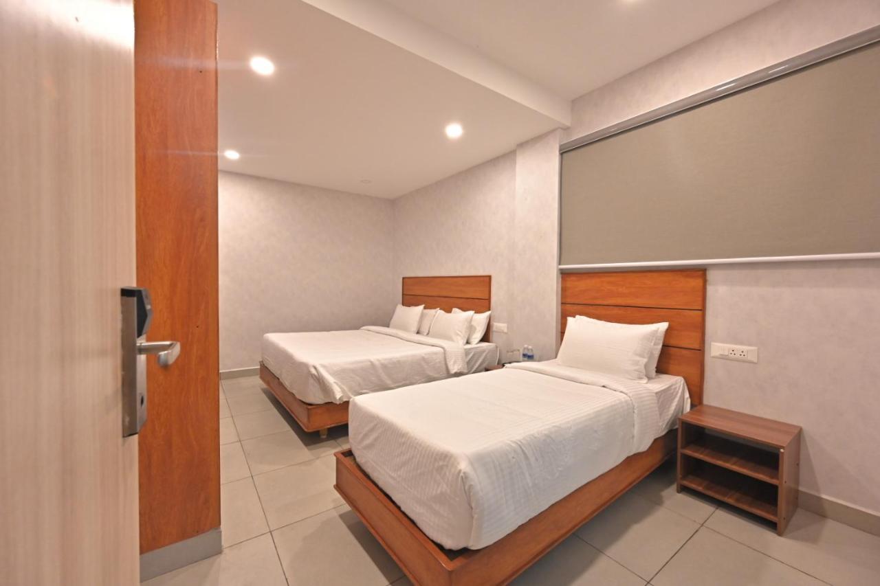 Cr Rivera Hotel Madurai Exterior photo